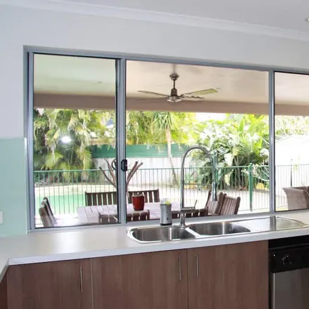 Image 3 - Palm Beach QLD 4221, Australia - House for rent