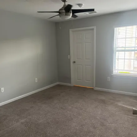 Rent this 1 bed room on Shades Valley Lane in Gainesville, GA 30501