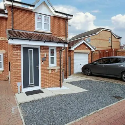 Buy this 3 bed duplex on Loganberry Close in Dalton Magna, S66 3SH