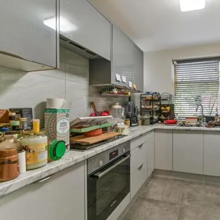 Image 3 - Co-op Food, 115 Anerley Road, London, SE20 8AJ, United Kingdom - Apartment for sale