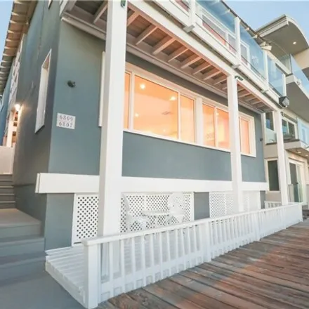 Buy this 6 bed house on 6829 East Seaside Walk in Long Beach, CA 90803