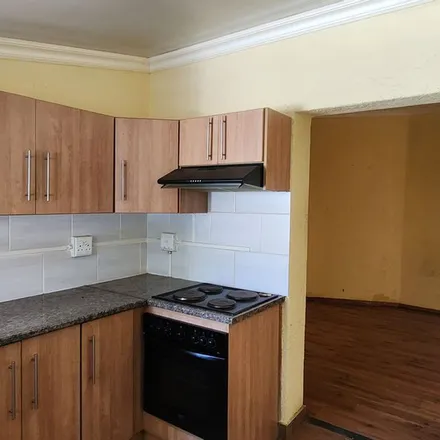 Image 3 - Jameson Avenue, Rhodesdene, Sol Plaatje Local Municipality, 8300, South Africa - Apartment for rent
