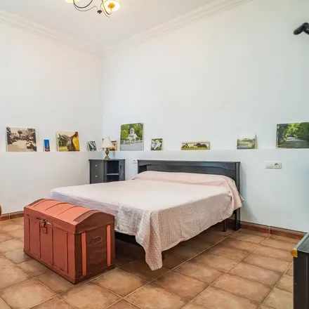 Rent this 3 bed house on Ayuntamiento de Setenil de las Bodegas in Calle Villa, 5
