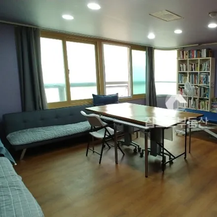 Rent this 3 bed apartment on 서울특별시 강남구 대치동 932-43
