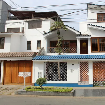Image 6 - Mikari, Flora Tristán Avenue, La Molina, Lima Metropolitan Area 15012, Peru - House for sale