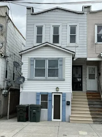 Image 1 - 455 North Harrisburg Avenue, Chelsea Heights, Atlantic City, NJ 08401, USA - House for sale