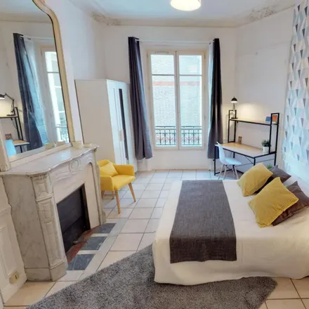 Rent this 4 bed room on 16 Boulevard de Picpus in 75012 Paris, France