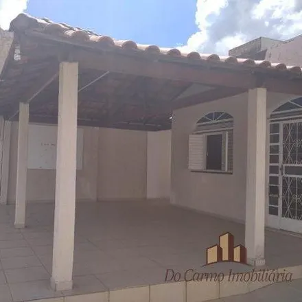 Buy this 3 bed house on Rua Rodrigues Alves in Regional Norte, Betim - MG