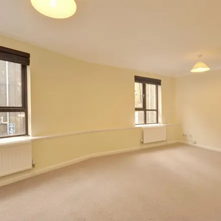 Image 2 - Prospect Place, Wapping Wall, Ratcliffe, London, E1W 3TJ, United Kingdom - Townhouse for rent