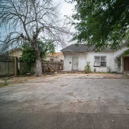 Buy this 3 bed house on 1960 West Washington Street in Brownsville, TX 78520