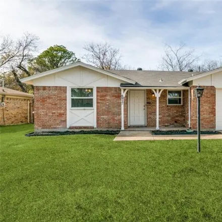 Buy this 3 bed house on 6949 Constitution Drive in Watauga, TX 76148