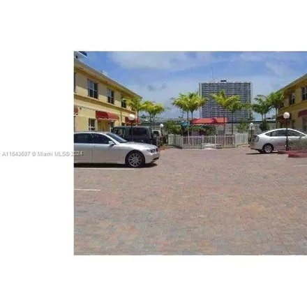 Image 3 - 7801 Hispanola Avenue, North Bay Village, Miami-Dade County, FL 33141, USA - Townhouse for rent