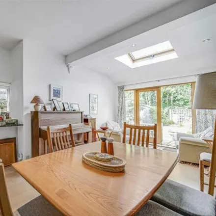 Image 2 - 19 Ormonde Road, London, SW14 7BG, United Kingdom - Duplex for sale