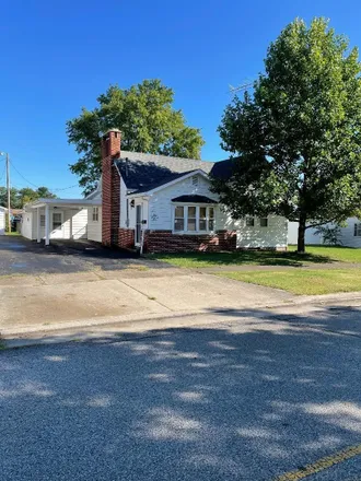 Buy this 2 bed house on 298 Northeast H Street in Linton, Greene County