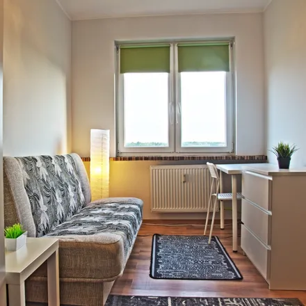 Rent this 5 bed room on Zielonogórska 32 in 15-674 Białystok, Poland