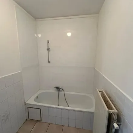 Rent this 2 bed apartment on Leopoldlaan 204 in 9400 Ninove, Belgium