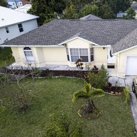 Image 7 - 1226 Southwest Paar Drive, Port Saint Lucie, FL 34953, USA - House for sale