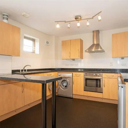 Rent this 2 bed apartment on Marine Court in Fenny Stratford, MK6 5LW