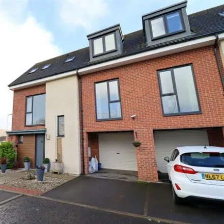 Buy this 3 bed townhouse on Corona Court in Stockton-on-Tees, TS18 3UW
