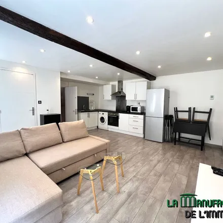Rent this 2 bed apartment on Allée des Remparts in 42230 Saint-Victor-sur-Loire, France