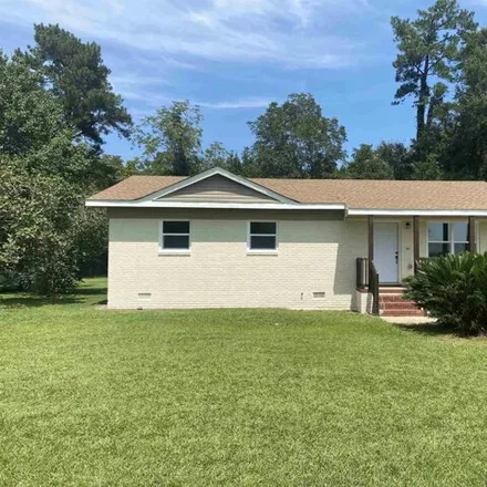 Buy this 3 bed house on 2761 Thurgood Marshall Hwy in Kingstree, South Carolina