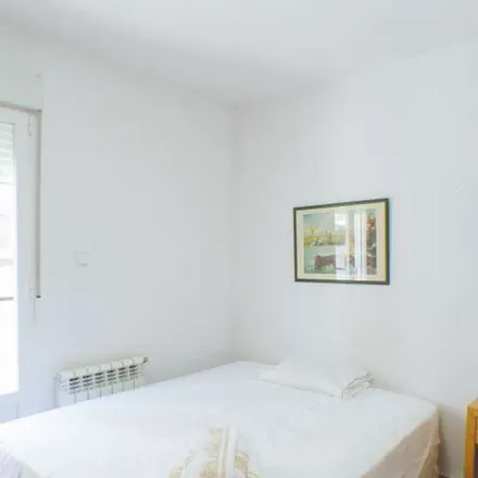 Image 5 - Calle Francisco Remiro, 28028 Madrid, Spain - Apartment for rent