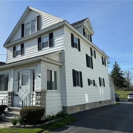 Buy this 4 bed house on 25 Park Avenue in City of Auburn, NY 13021