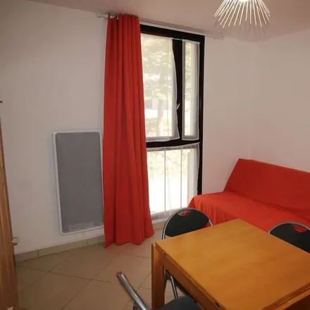Image 9 - Auris, Isère, France - Apartment for rent
