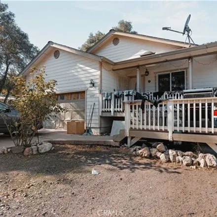 Buy this 3 bed house on 3367 13th Street in Clearlake, CA 95422
