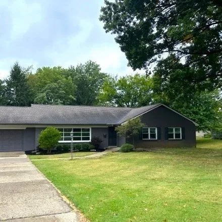 Image 1 - 2851 East Ray Drive, Zanesville, OH 43701, USA - House for sale