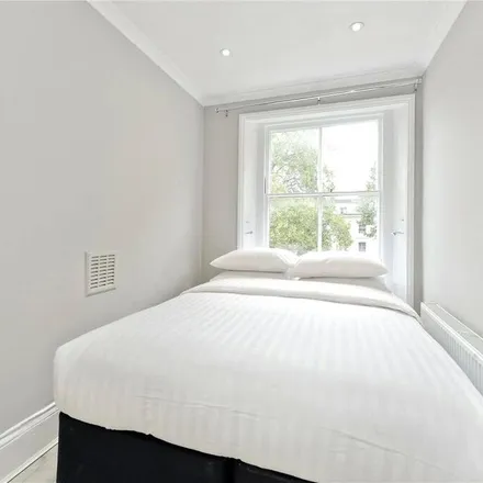 Image 6 - The Premier Notting Hill, 5-7 Prince's Square, London, W2 4NP, United Kingdom - Apartment for rent
