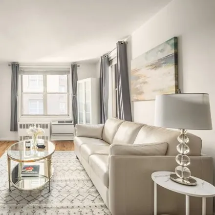 Buy this studio apartment on 309 East 87th Street in New York, NY 10128