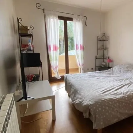 Rent this 3 bed house on Le Castellet in Var, France