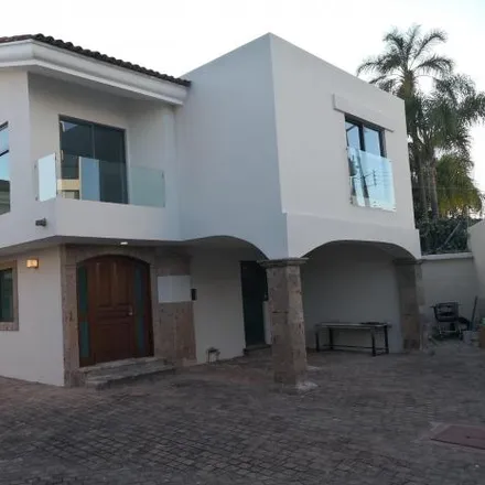 Rent this 4 bed house on Calle Pablo Neruda in Villa Universitaria, 45110 Zapopan