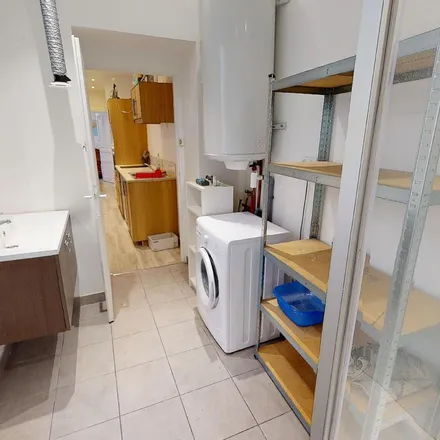 Image 7 - 25 Rue Branda, 29200 Brest, France - Apartment for rent