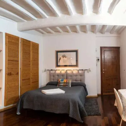 Image 2 - Via del Laberinto, 06100 Perugia PG, Italy - Apartment for rent