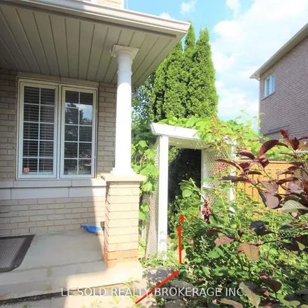 Image 9 - 48 Garland Crescent, Richmond Hill, ON L4S 2K9, Canada - Apartment for rent