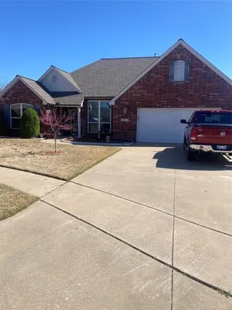 Buy this 3 bed house on 14278 South Yale Avenue in Jenks, OK 74008