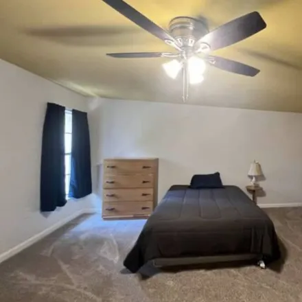 Rent this 3 bed house on Harlingen
