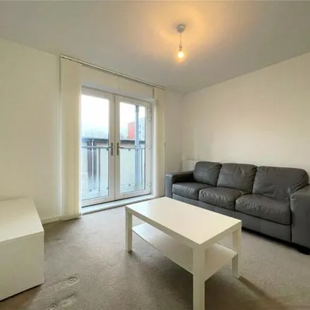 Image 2 - Endeavour House, Elmira Way, Salford, M5 3LN, United Kingdom - Apartment for sale