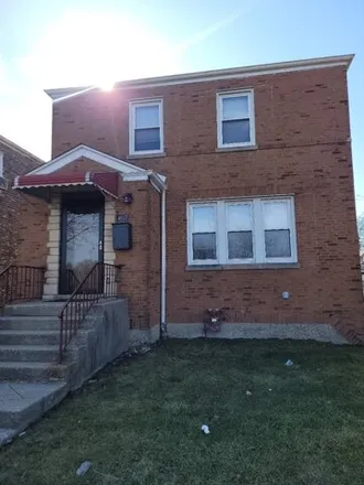 Buy this 2 bed house on 4837 West Lexington Street in Chicago, IL 60624