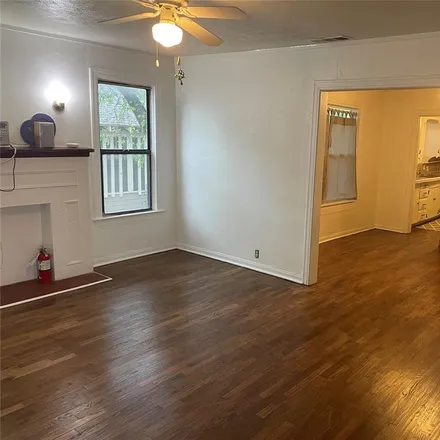 Image 3 - 1219 East Woodin Boulevard, Dallas, TX 75216, USA - House for rent