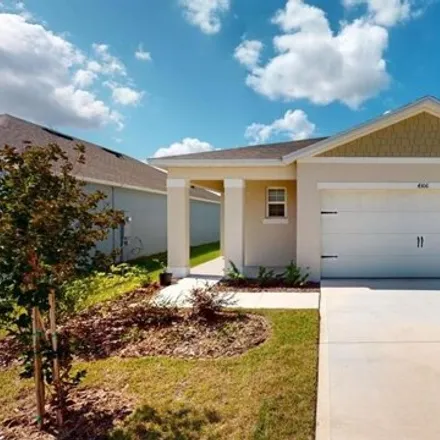 Buy this 3 bed house on Royal Palm Circle in Polk County, FL 33884