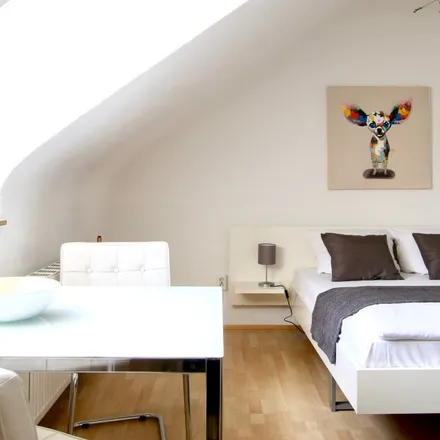 Rent this 1 bed apartment on Mozartstraße 18 in 50674 Cologne, Germany