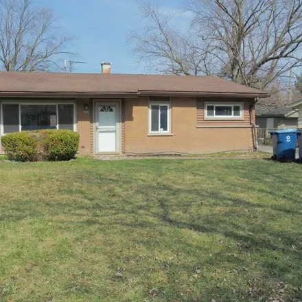 Buy this 3 bed house on 374 166th Street in Calumet City, IL 60409