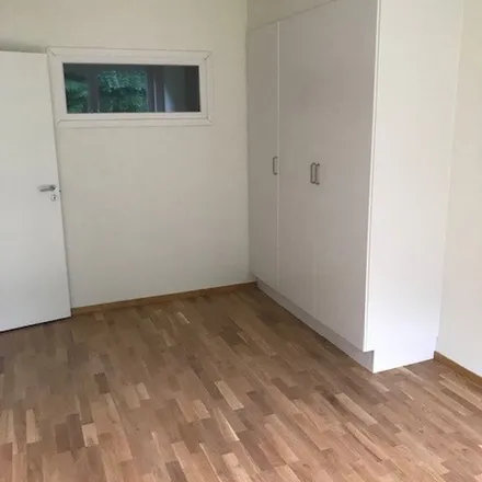 Rent this 3 bed apartment on Danska vägen 64 in 521 85 Falköping, Sweden