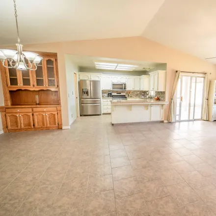 Image 4 - 441 Katelyn Court, Exeter, CA 93221, USA - House for sale