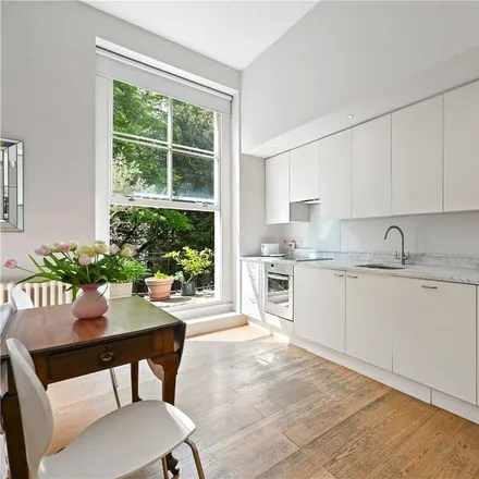 Image 4 - 32 Westbourne Gardens, London, W2 5NS, United Kingdom - Apartment for rent