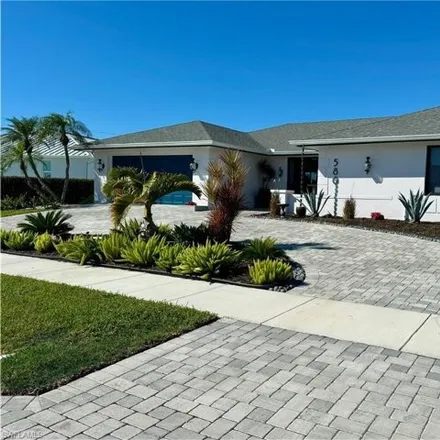 Buy this 3 bed house on 542 Tripoli Court in Marco Island, FL 34145