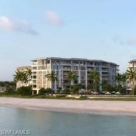 Buy this 6 bed condo on Mansion House in Gulf Shore Boulevard North, Naples